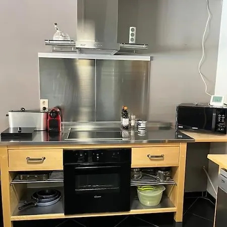 Loft Spacieux Dans Une Ancienne Beurrerie Avec Parking Gratuit Apartman Theux